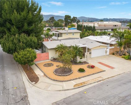835 W Lemon Street, Brea
