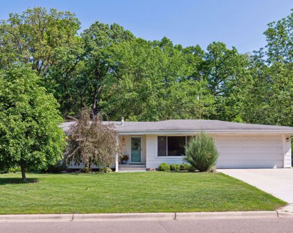 5800 Loring Lane, Golden Valley