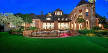 10 S Gary Glen Circle, The Woodlands