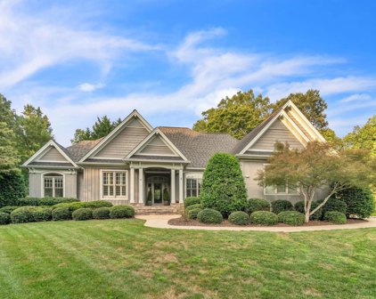 101 Winding Oaks Drive, Travelers Rest