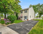 489 Indian Crest Dr, Harleysville image