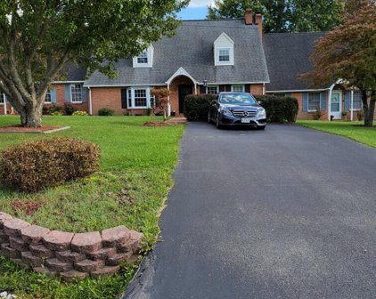 85 Scattergood Ne Dr, Christiansburg