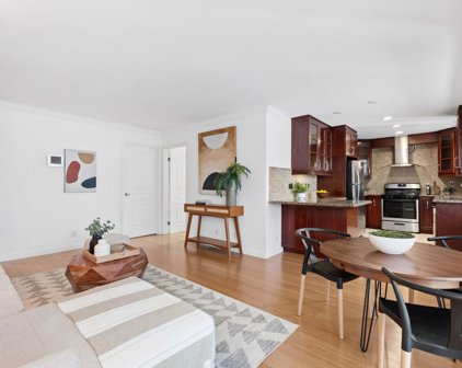 1154 S Barrington Ave Unit 212, Los Angeles
