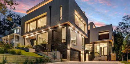 840 Monroe Ne Circle, Atlanta