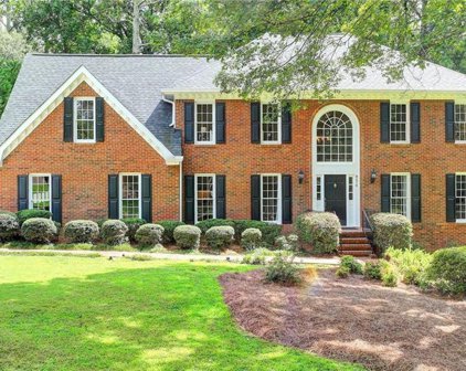 9475 Kingston Crossing Circle, Johns Creek
