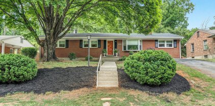 2641 Grandin Sw Rd, Roanoke