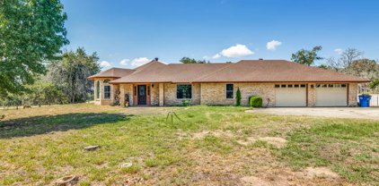 101 Sandstone Ln, Seguin