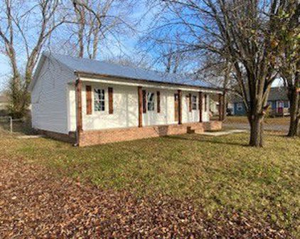 702 Davidson St, Tullahoma