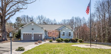 13320 Berthaville Rd, King George