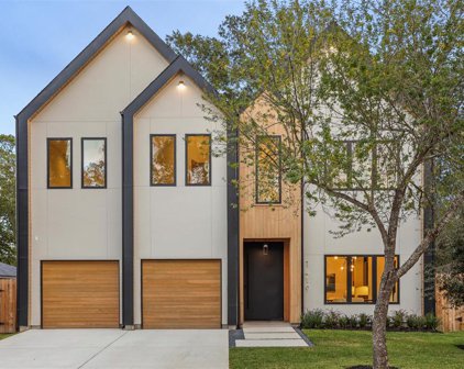 1419 Hewitt Drive, Houston