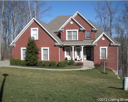 6101 Samuels Ct, Crestwood
