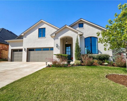 2433 Amante Court, Edmond