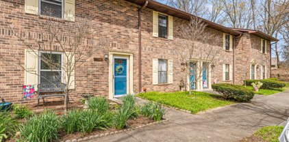 1335 Francis Station Drive, Knoxville