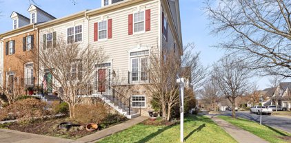 13101 Sutler Square Ter, Clarksburg
