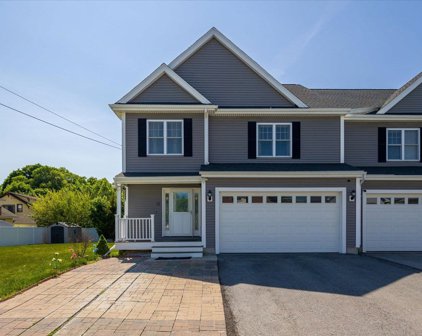 12 Browne Rd Unit 12, Shrewsbury