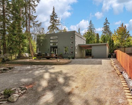 1606 Lake Drive, Camano Island