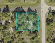 6131 Laurelwood  Drive, Fort Myers image