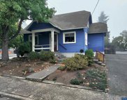 365 Washington St, Salem image
