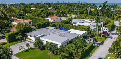 6420 Pinetree Drive Cir, Miami Beach