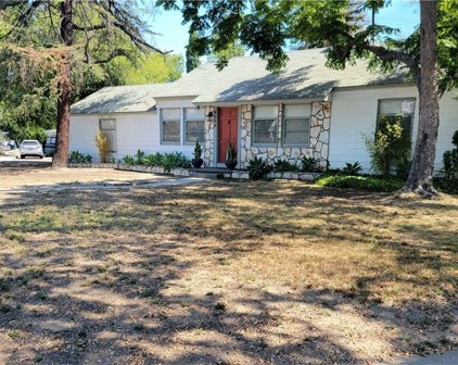 6556 Coldwater Canyon Avenue, North Hollywood