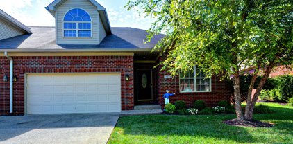 2033 Eagles Landing Dr Unit 19, La Grange