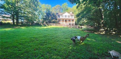5141 Hurt Bridge Road, Cumming