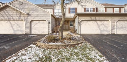 1496 Foxcroft Drive, Aurora