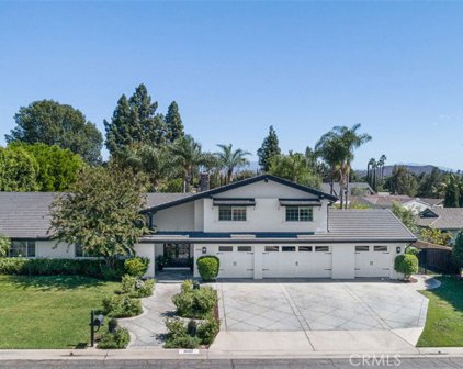 10262 Old Lamplighter Lane, Villa Park