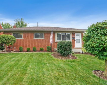 27840 FLORAL, Roseville