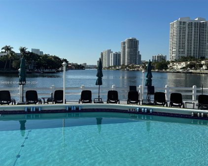 3209 S Ocean Dr Unit #4M, Hallandale Beach