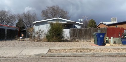 6120 Vuelta Ventura, Santa Fe