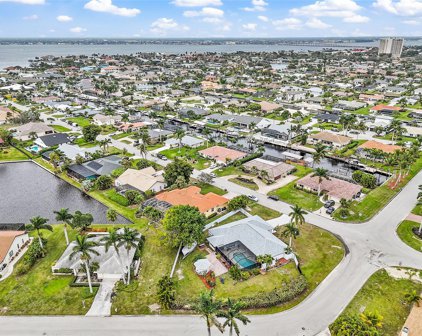 1026 S Town And River Drive, Fort Myers