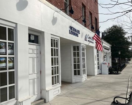 110 Main St, Flemington Boro