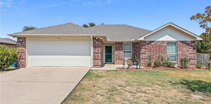 137 N Lindenwood  Lane, Hewitt