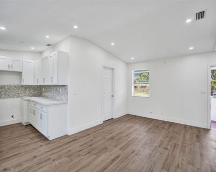 2300 Nw 6th Ct, Fort Lauderdale