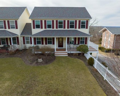 359 Main  Road, Tiverton