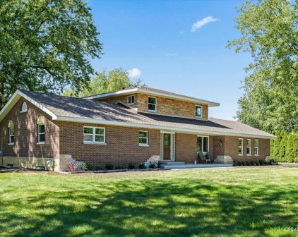 34 S Cherry Drive, Oswego