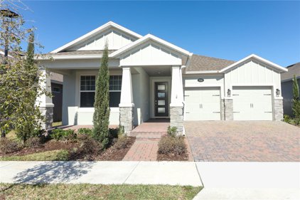 712 Brynle Court, Debary