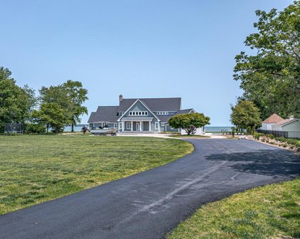 502 Bussel Point Road, Wicomico Church