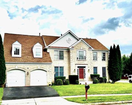 25872 Flintonbridge Dr, Chantilly