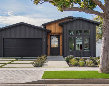 4517 Stansbury Avenue, Sherman Oaks