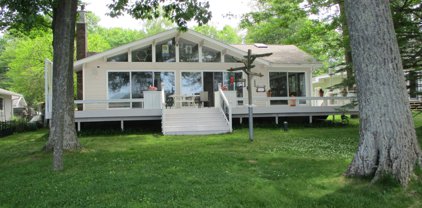 7559 S Harbor, Pentwater