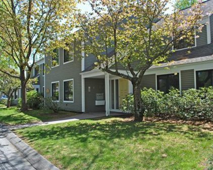 5 Concord Greene Unit 5, Concord