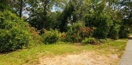 2006 3rd Avenue, Phenix City