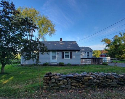 216 Long Hill Rd, West Brookfield