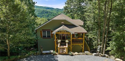 171 Rhododendron Drive, Beech Mountain
