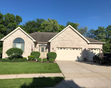 123 Rose Drive, Bloomingdale