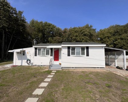 63 A Lakeside Ave, Dartmouth