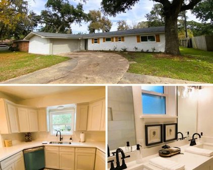 617 Magnolia Street, Lake Jackson
