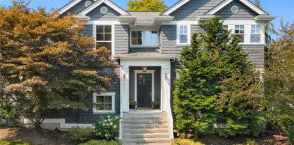 8202 SE 30th Street, Mercer Island